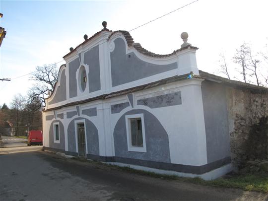 Deputátní domek po obnově fasády