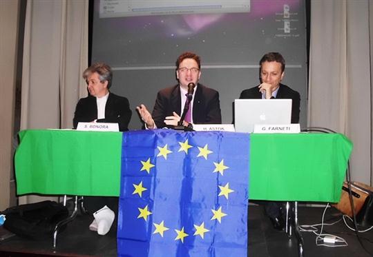Hannes Astok zahajuje seminář