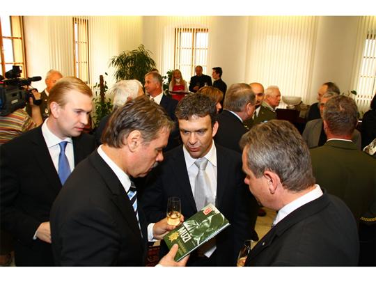 Předání medailí Ruské federace bojovníkům za svobodu k 65.výročí osvobození Československa za účasti generálního konzula RF ve Žďáře nad Sázavou