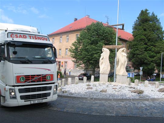 Kruhová křižovatka Štoky