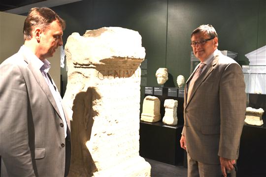 2011_07_22_ Tomáš Škaryd, radní kraje Vysočina pro oblast kultury a cestovního ruchu a Jiří Běhounek, hejtman kraje Vysočina na Dolnorakouské zemské výstavě