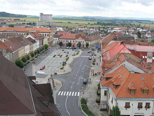Pohled na náměstí z věže kostela sv. Jiljí