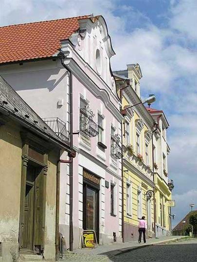Budova bývalé staré pošty č. p. 30