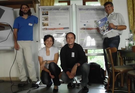 Členové projektového týmu při přípravě semináře