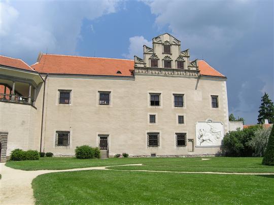 Zámecká zahrada - relief s motivem Neptuna