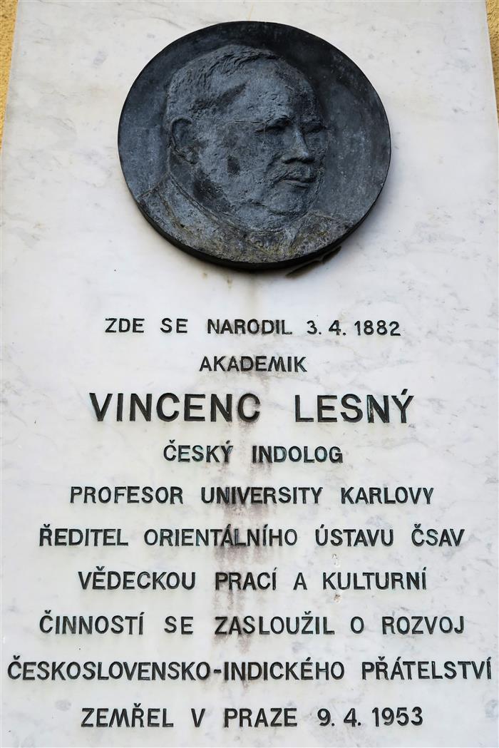 Pamětní síň Vincence Lesného v Komárovicích