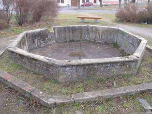před obnovou